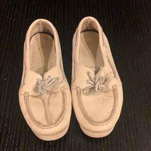 All white sperry top siders boat shoes
